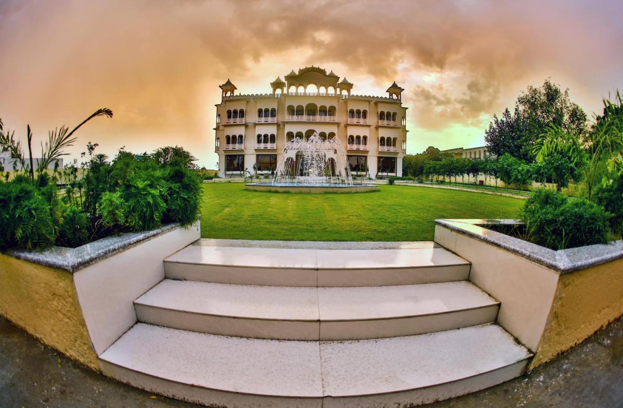 Regenta Resort Bharatpur, Fatehpur Sikri Road Exterior photo