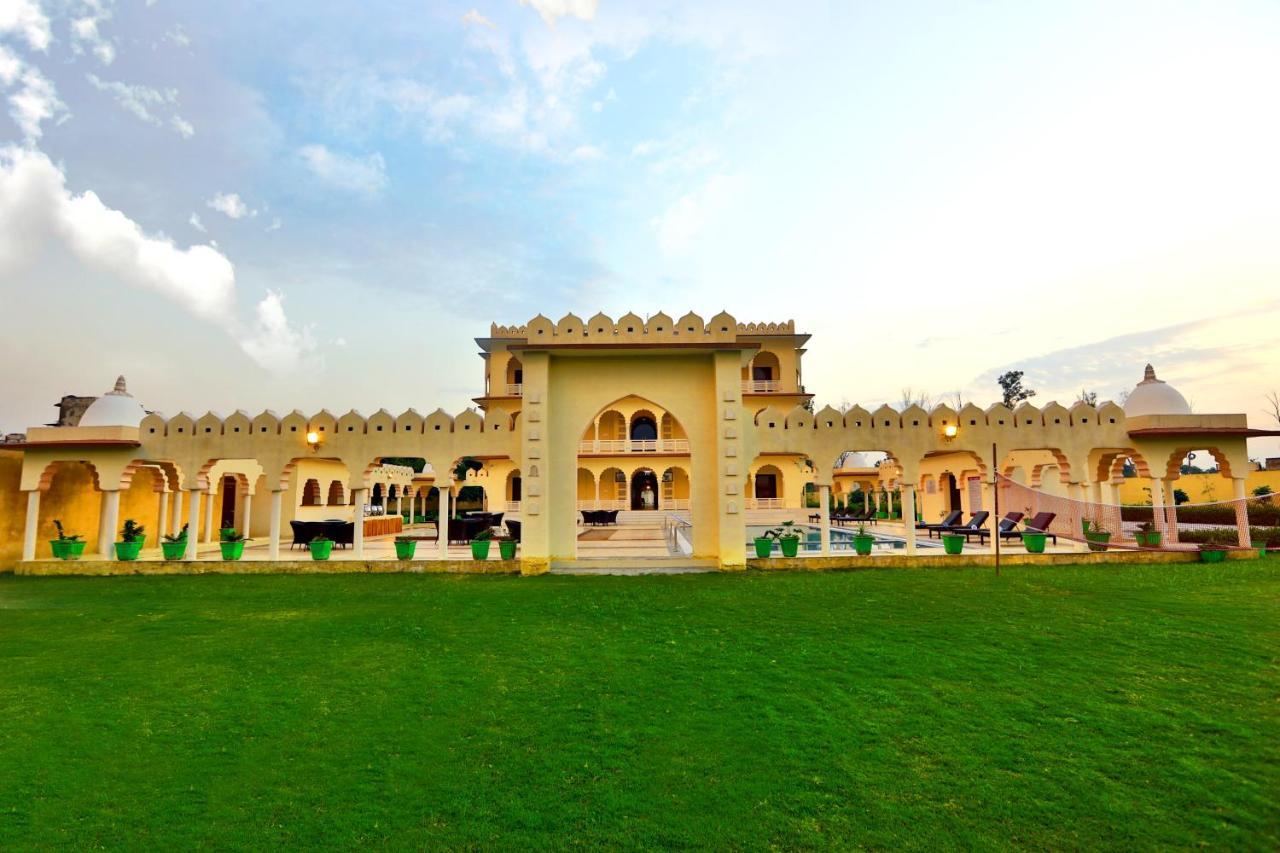 Regenta Resort Bharatpur, Fatehpur Sikri Road Exterior photo